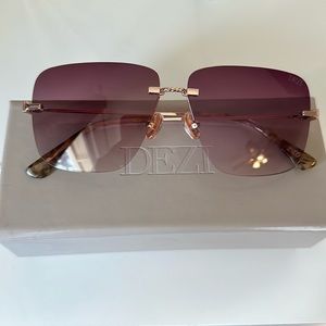 DEZI 2000s Rose Gold/Rose Gradient